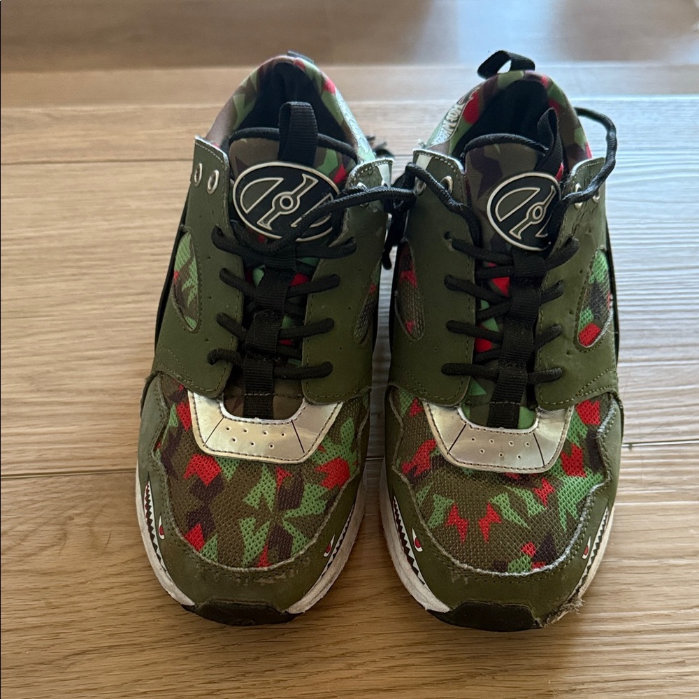 Heelys Hotwheels Force One Wheel Sneakers